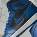 NIKE AIR JORDAN 1 RETRO HIGH OG “Dark Marina Blue” が発売