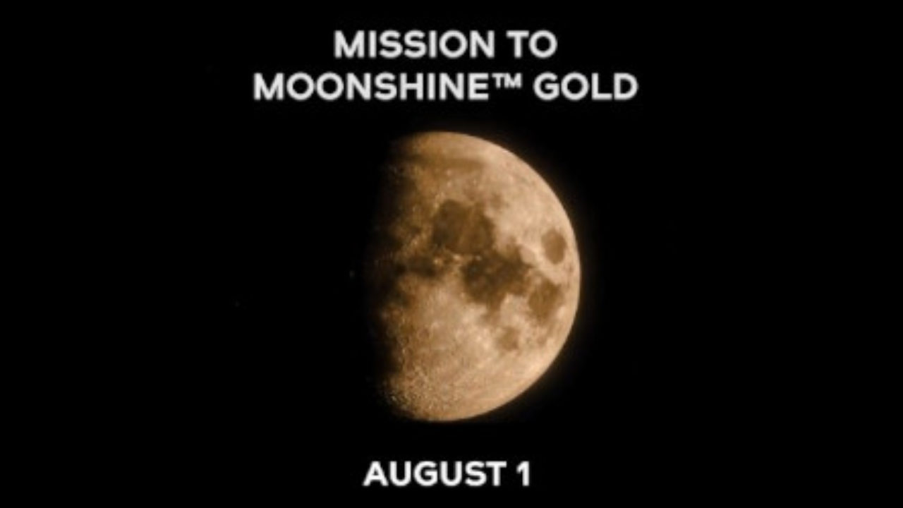 OMEGA × Swatch による新作モデル Mission to Moonshine Gold の 