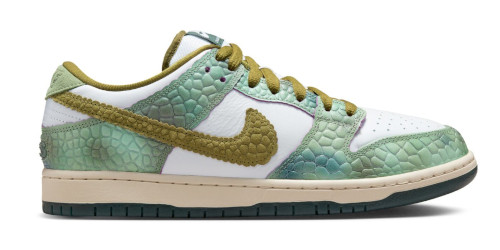 Alexis Sablone × NIKE SB DUNK LOW PRO QS “Chameleon” の国内WEB抽選が開始