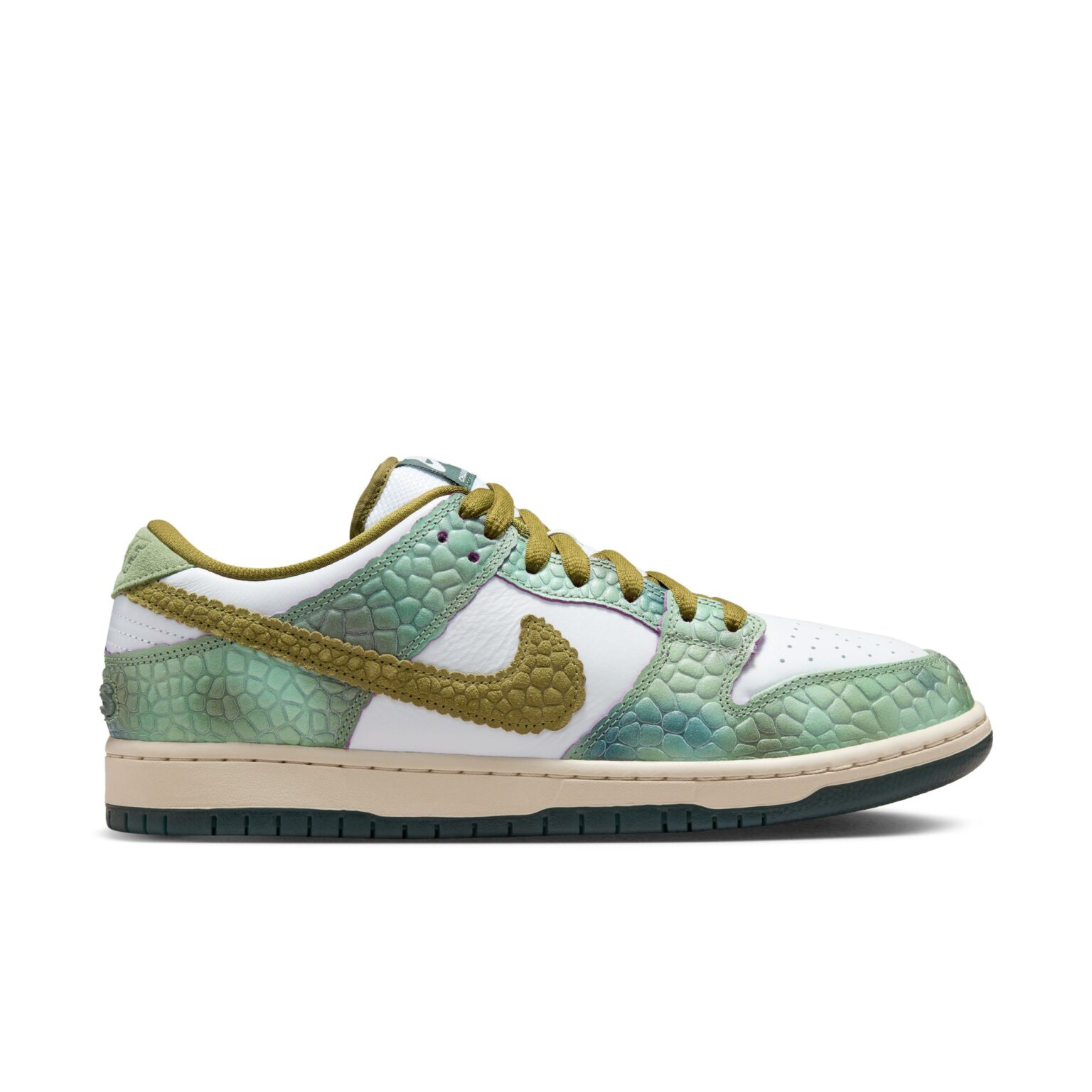 Alexis Sablone × NIKE SB DUNK LOW PRO QS “Chameleon” の国内WEB抽選が開始