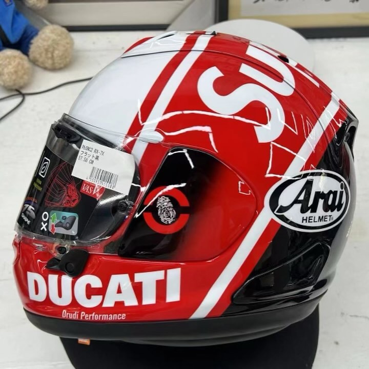 Supreme × DUCATI のコラボコレクションが今週発売予定