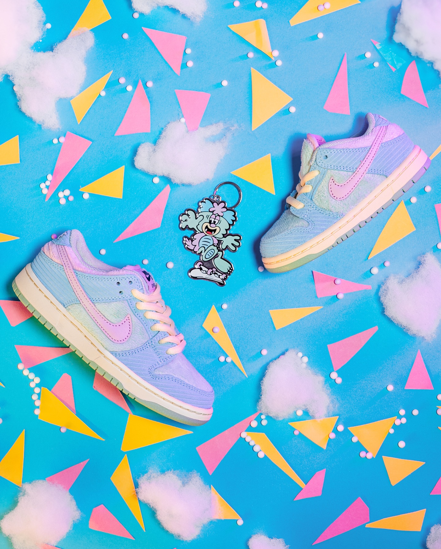 海外ショップが VERDY × NIKE SB DUNK LOW “VISTY” の発売を告知