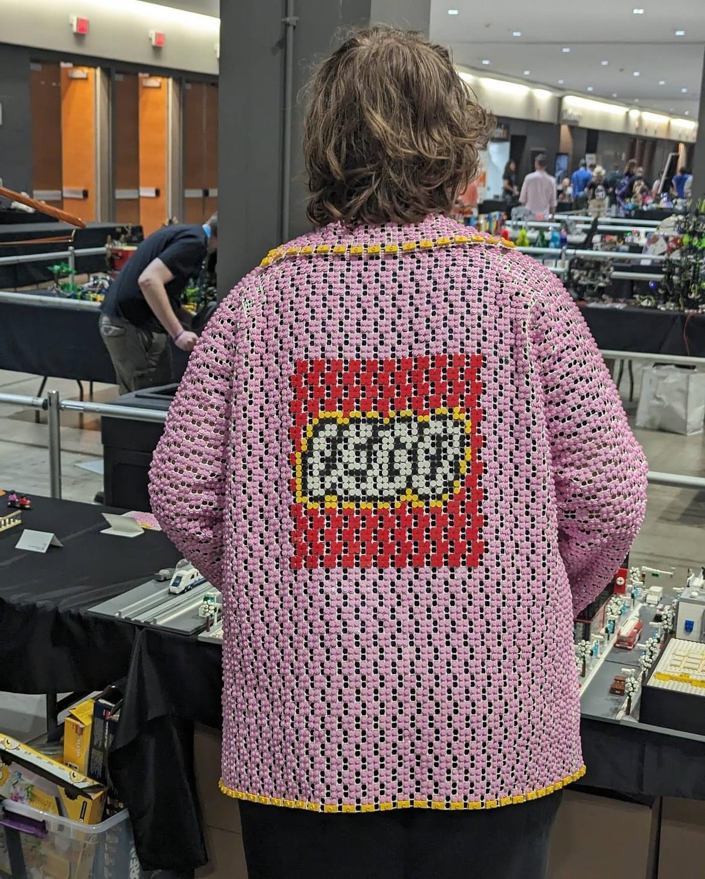 LEGO の特性ニットジャケットが公開