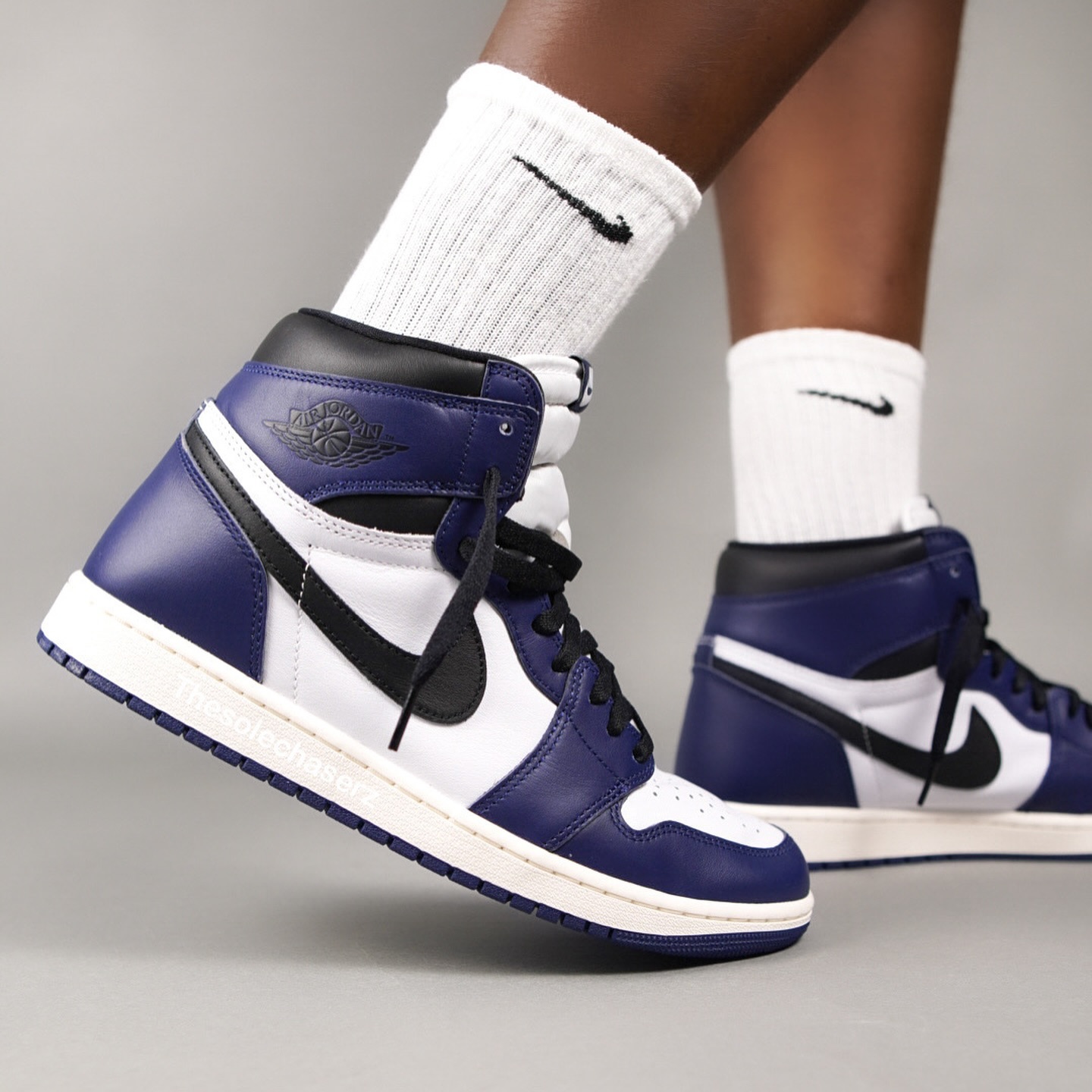 NIKE AIR JORDAN 1 RETRO HIGH OG “MIDNIGHT NAVY” の着用ヴィジュアルが公開