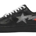 Off-White™ × BAPE® × NIKE AIR FORCE 1 LOW のカスタムモデルが発売