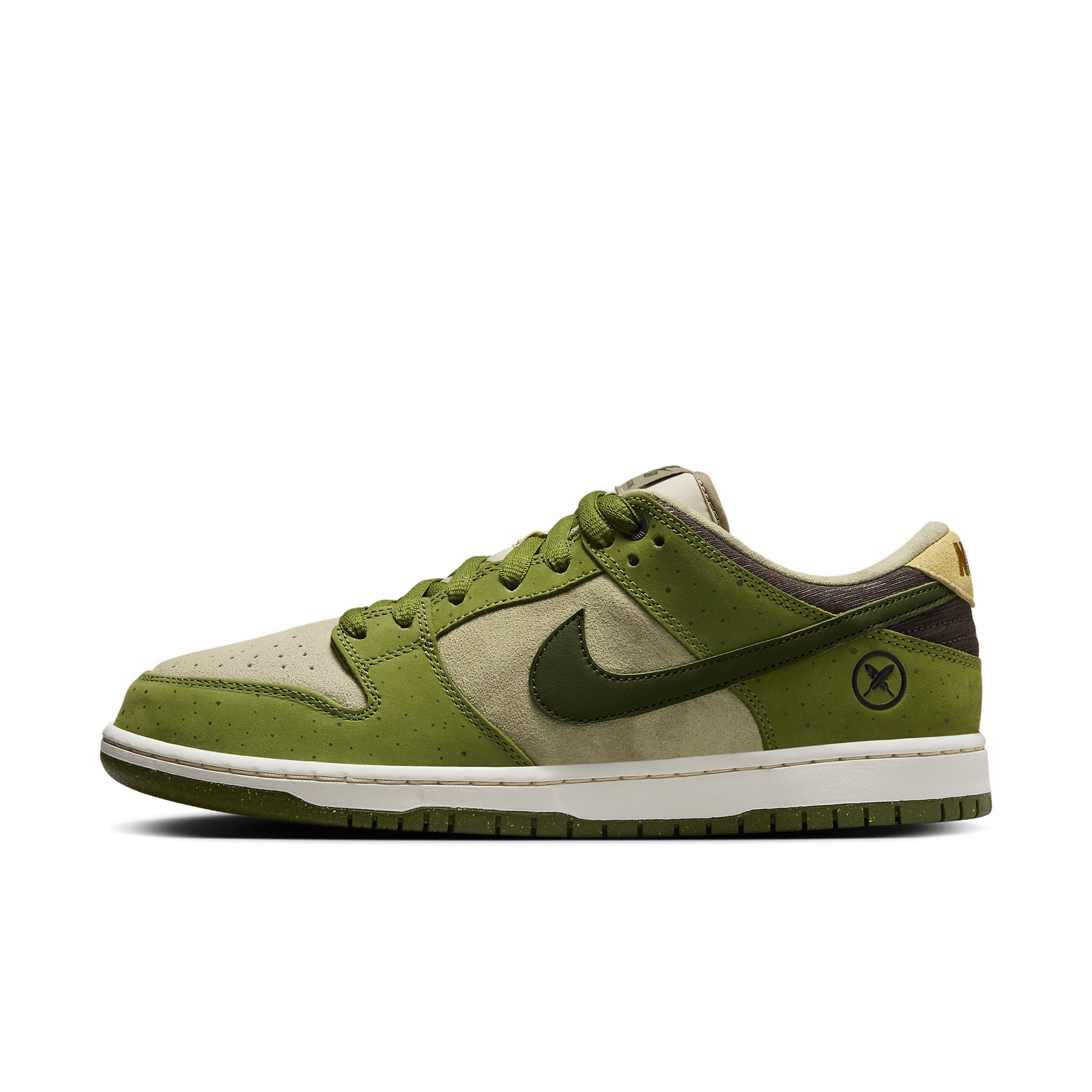 堀米 雄斗 × NIKE SB DUNK LOW "Asparagus" のオフィシャル画像が公開