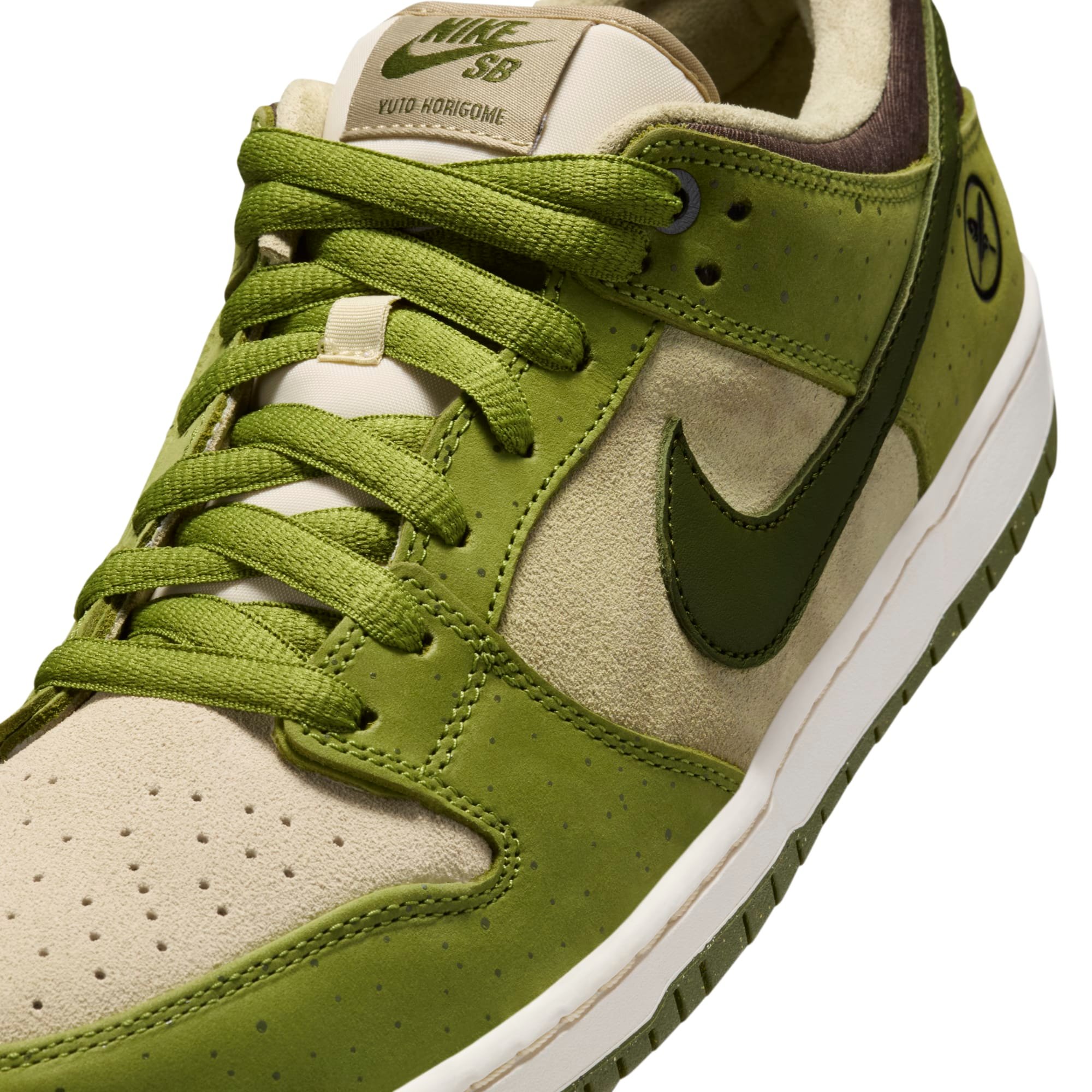 堀米 雄斗 × NIKE SB DUNK LOW "Asparagus" のオフィシャル画像が公開