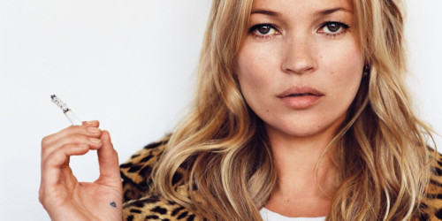 Supreme × Kate Moss の2024年秋冬コラボが登場予定