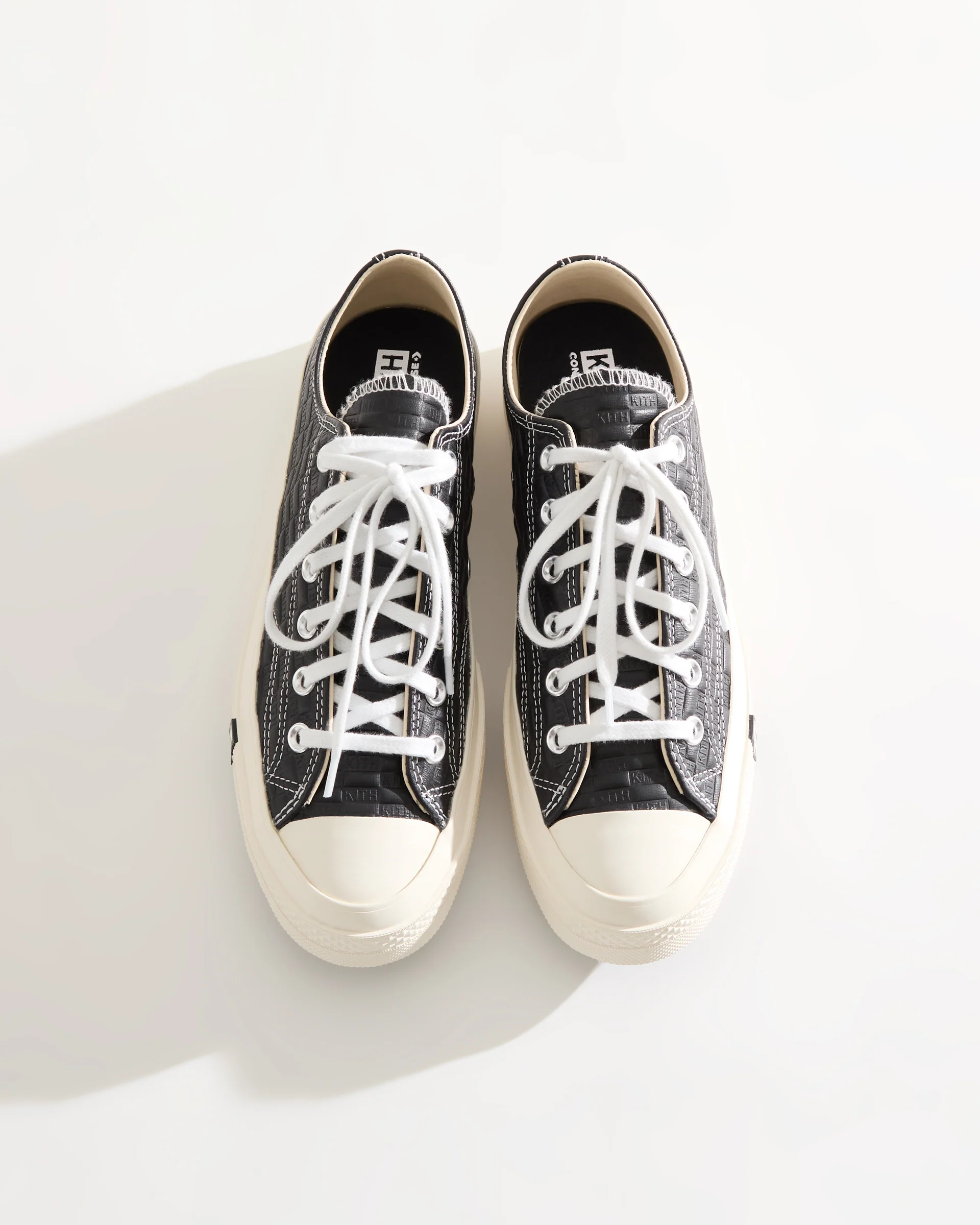 KITH × CONVERSE のコラボ Chuck 70 OX が登場