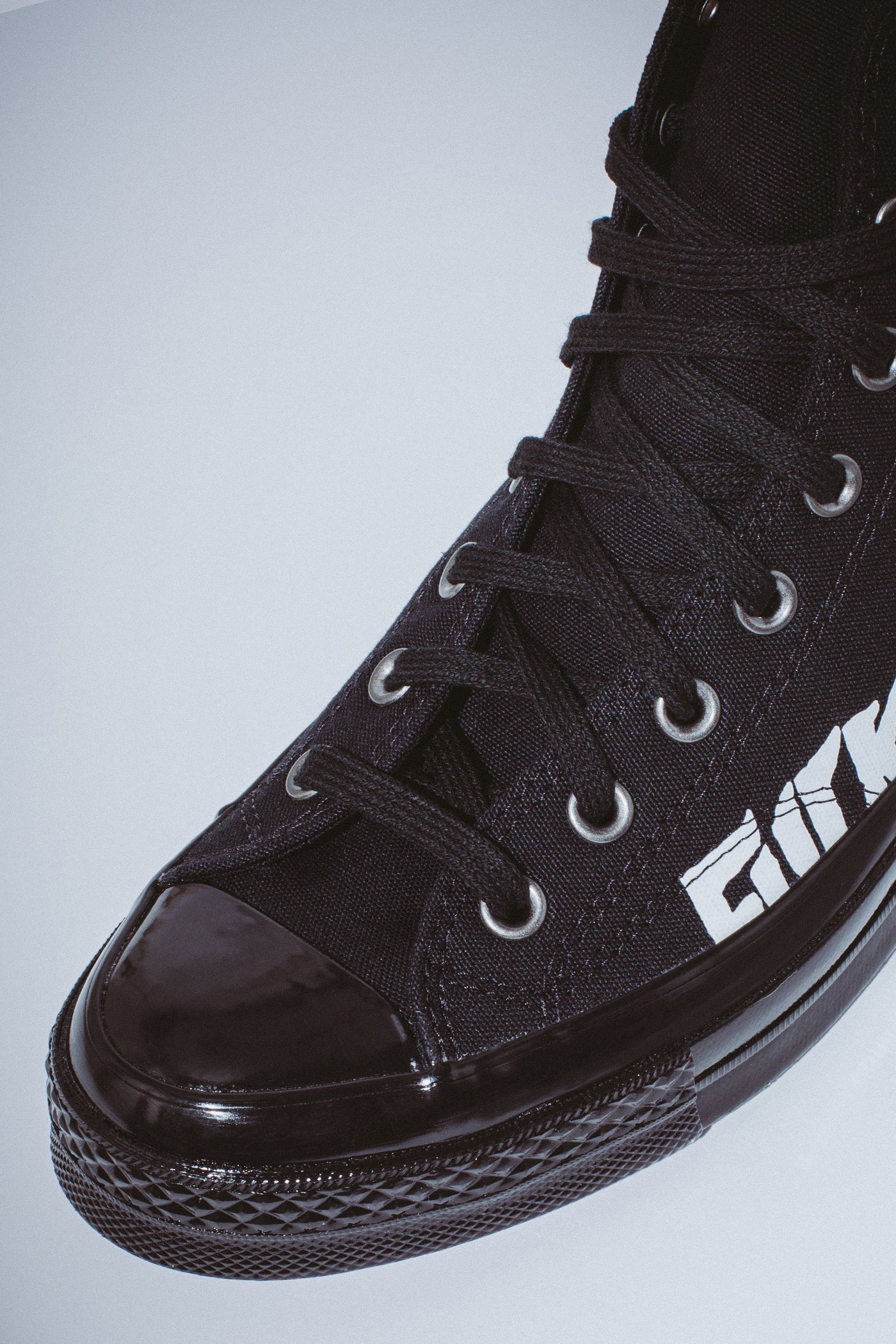 Fucking Awesome × CONVERSE の新作コラボ Chuck '70 が発売