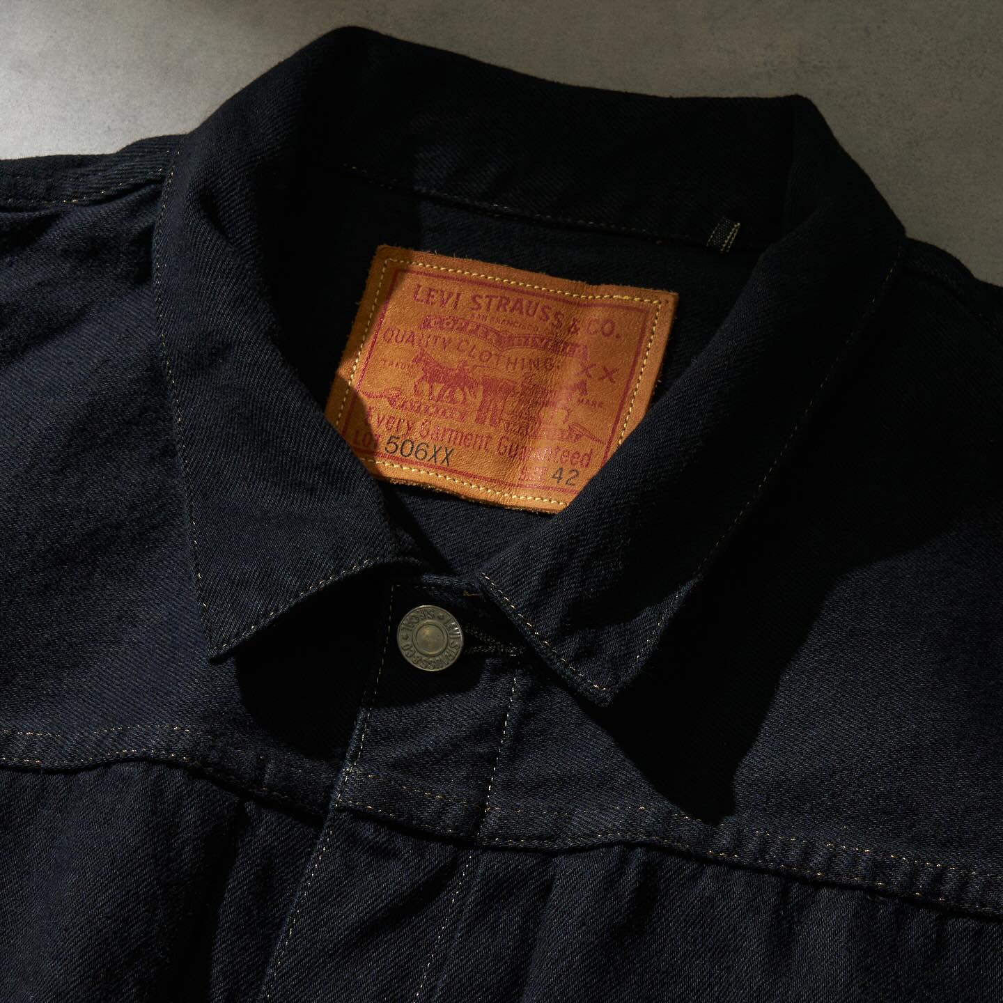 Levi’s® の 1936 TYPE I JACKET ブラックオーバーダイモデルが限定発売