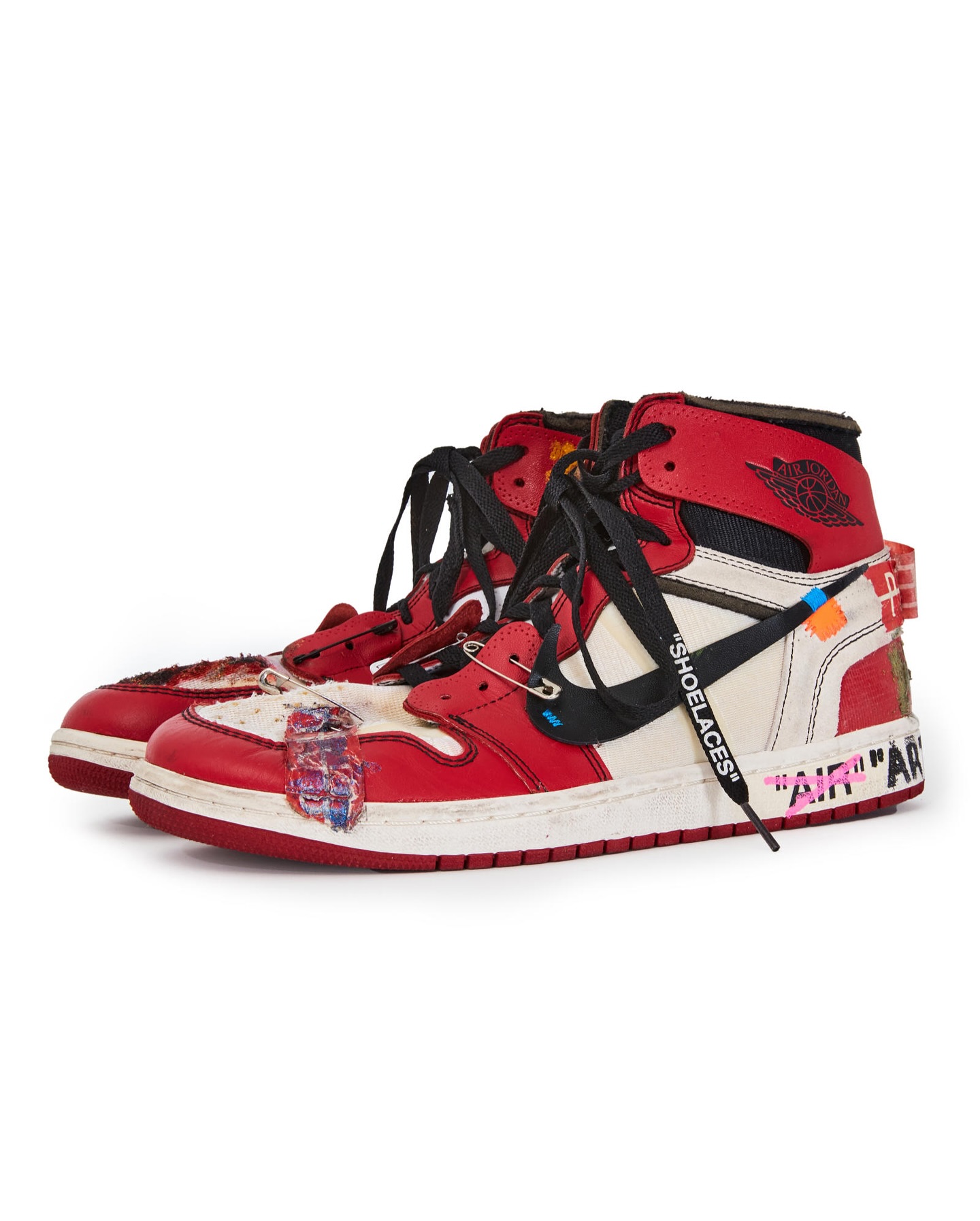 G-DRAGON による Off-White™ × NIKE AIR JORDAN 1 “CHICAGO” のカスタムモデルが登場