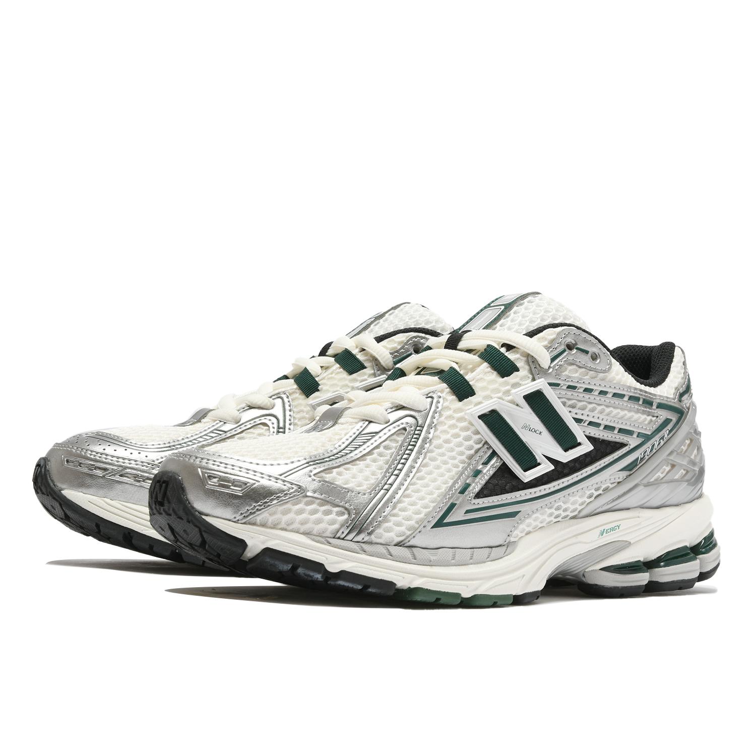 New Balance M1906R “Silver/Black” “Silver/Green” 8月21日(水)発売