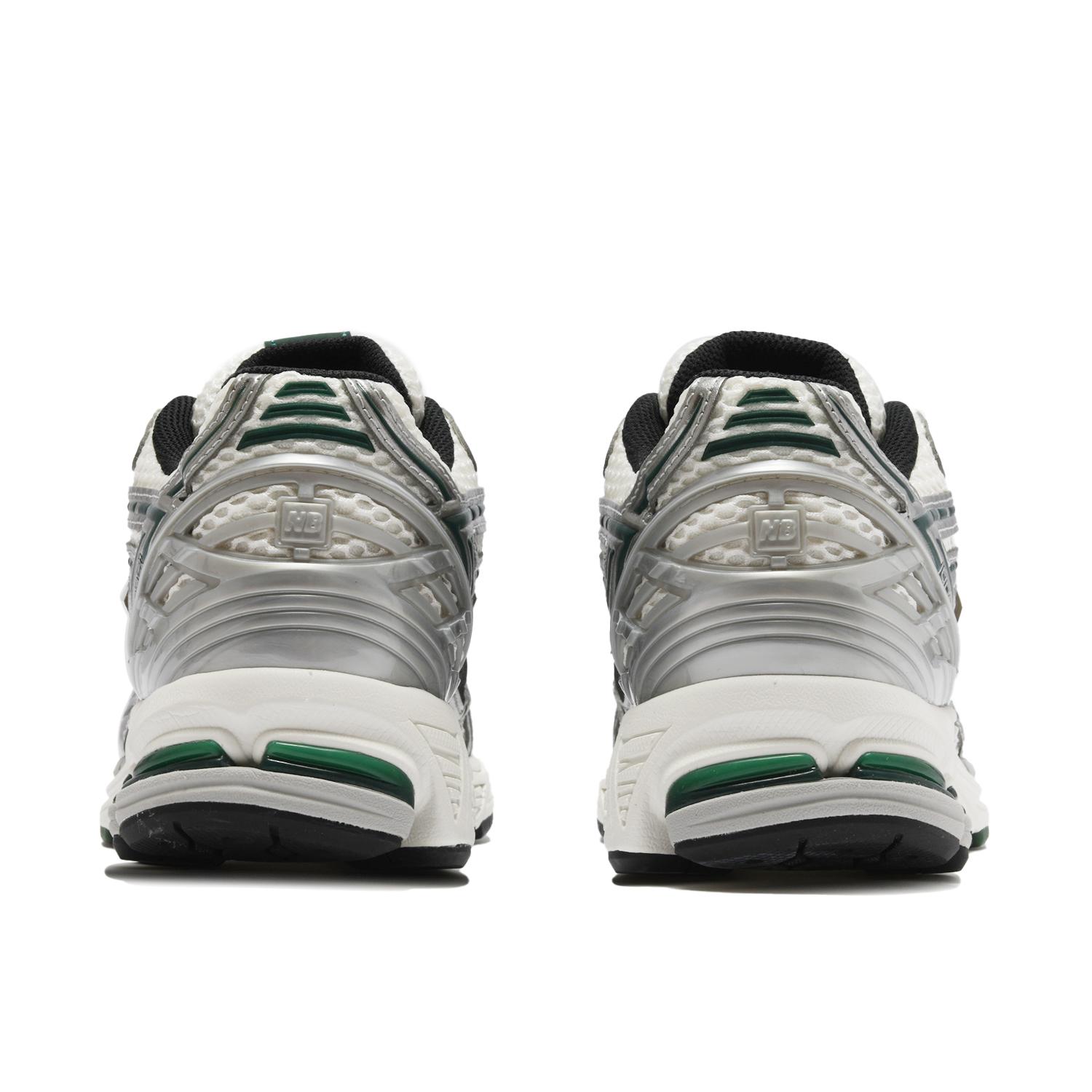 New Balance M1906R “Silver/Black” “Silver/Green” 8月21日(水)発売