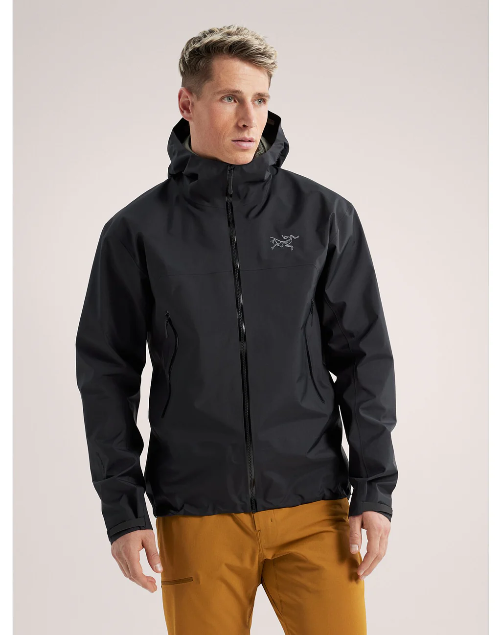 ARC’TERYX の BETA JACKET が発売