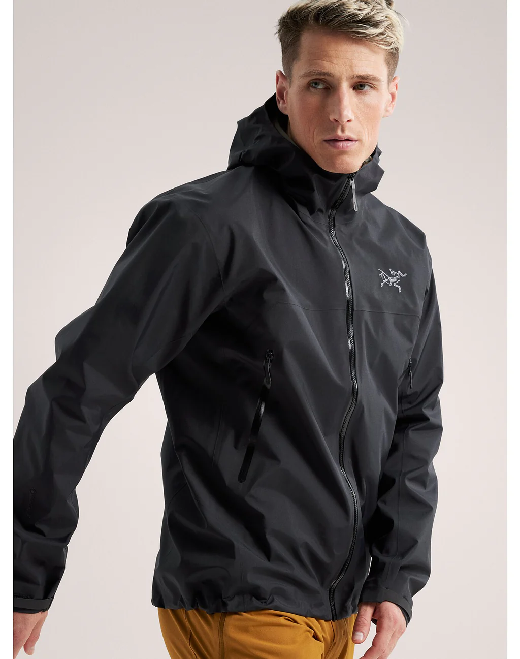 ARC’TERYX の BETA JACKET が発売