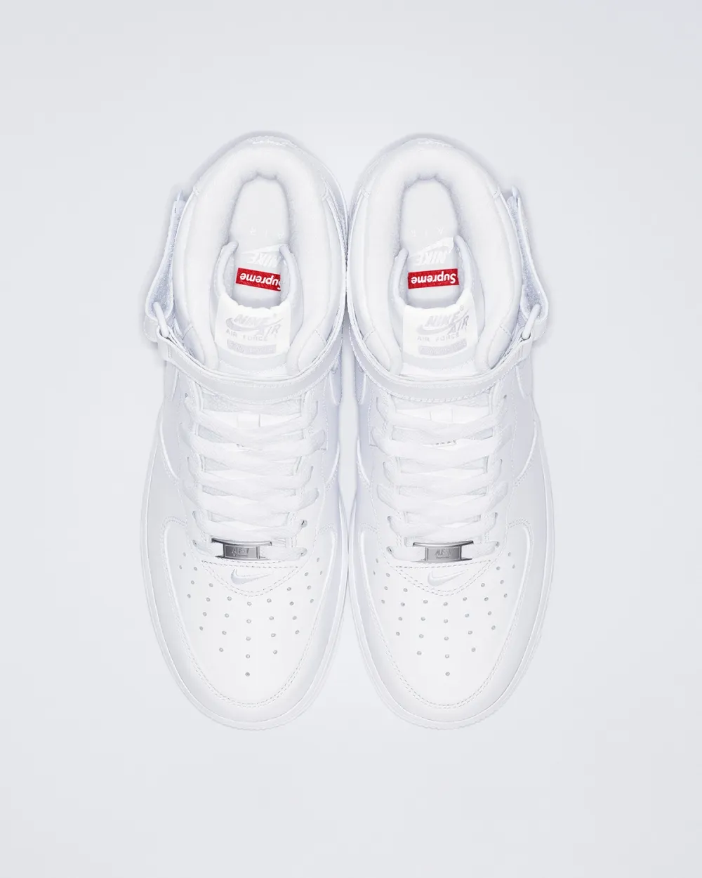 Supreme × NIKE AIR FORCE 1 MID 8月31日（土）発売