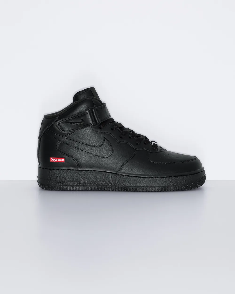 Supreme × NIKE AIR FORCE 1 MID 8月31日（土）発売