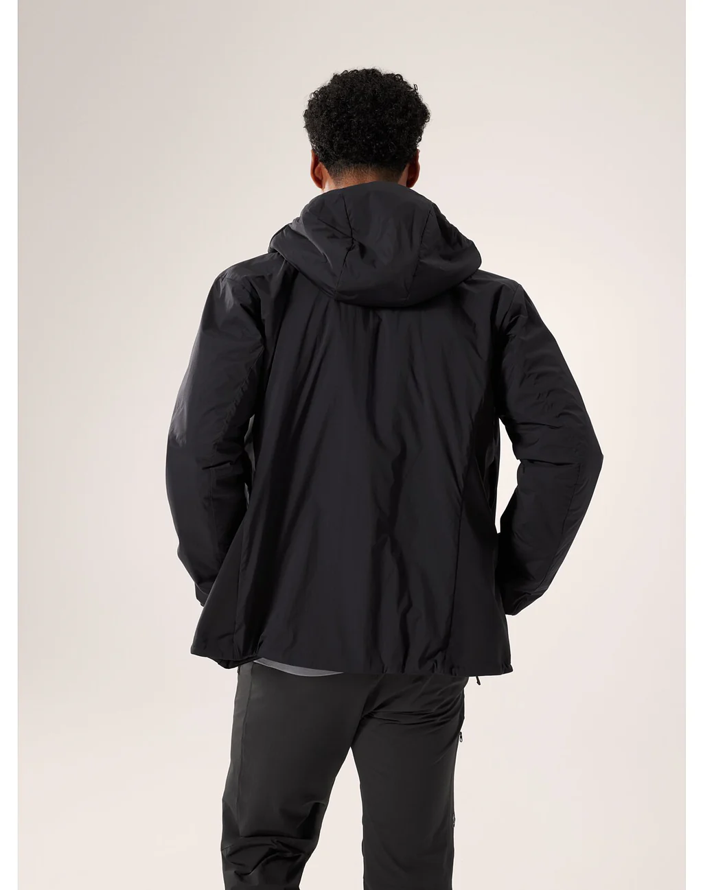 ARC’TERYX の Atom Hoody が発売