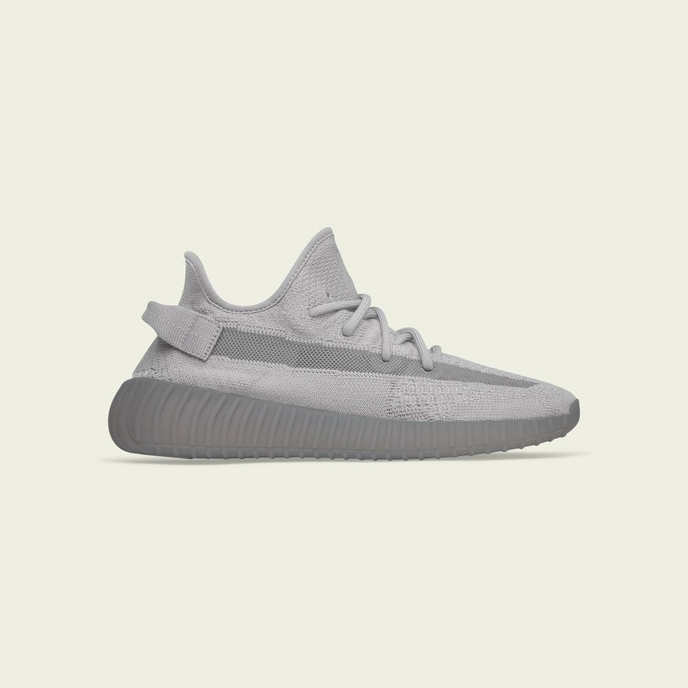 YEEZY 50%OFF セールに対象モデルが追加