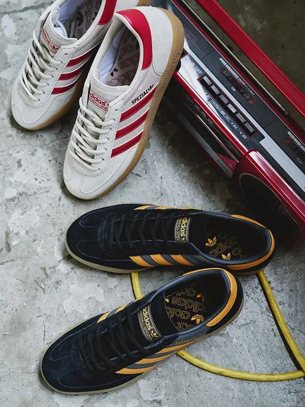 URBAN RESEARCH DOORS 別注となる adidas Originals HANDBALL SPEZIAL が発売