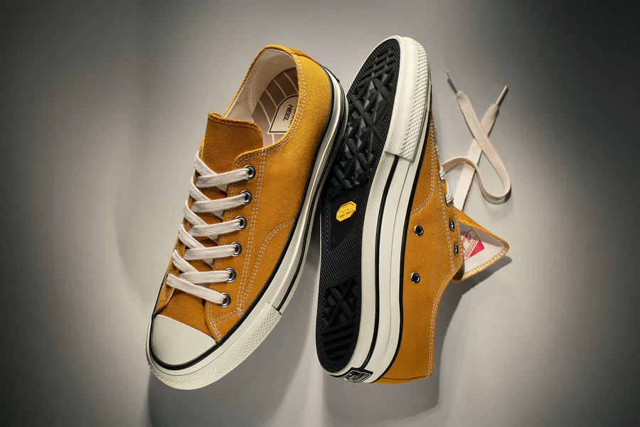 CONVERSE ADDICT より CHUCK TAYLOR CANVAS OX “Gold” が登場