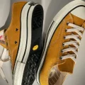 CONVERSE ADDICT より CHUCK TAYLOR CANVAS OX “Gold” が登場