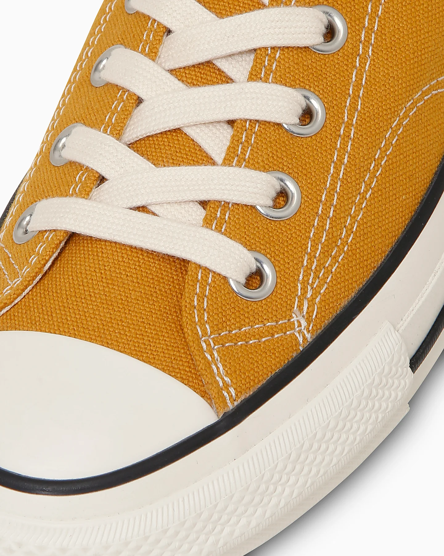 CONVERSE ADDICT より CHUCK TAYLOR CANVAS OX “Gold” が登場