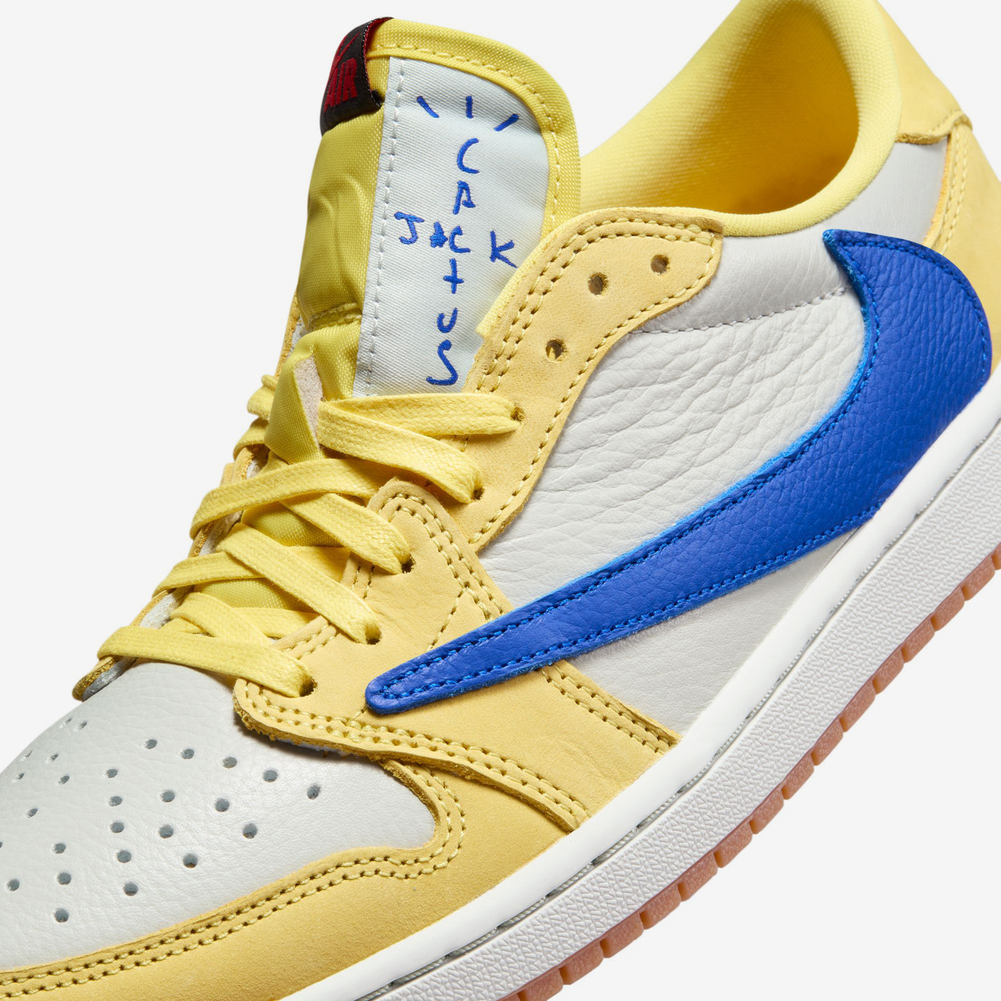 Sneakersnstuff が Travis Scott ×NIKE AIR JORDAN 1 LOW “Canary Yellow” のWEB抽選を開始