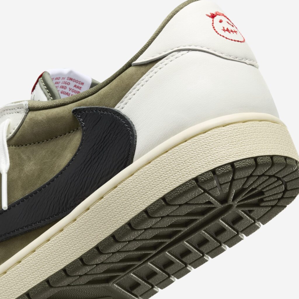 Travis Scott × NIKE AIR JORDAN 1 LOW "MEDIUM OLIVE" のオフィシャル画像が公開