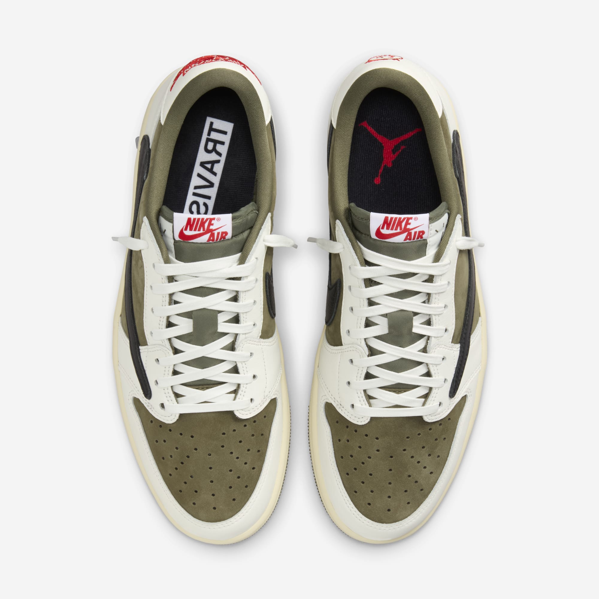 Travis Scott × NIKE AIR JORDAN 1 LOW "MEDIUM OLIVE" のオフィシャル画像が公開