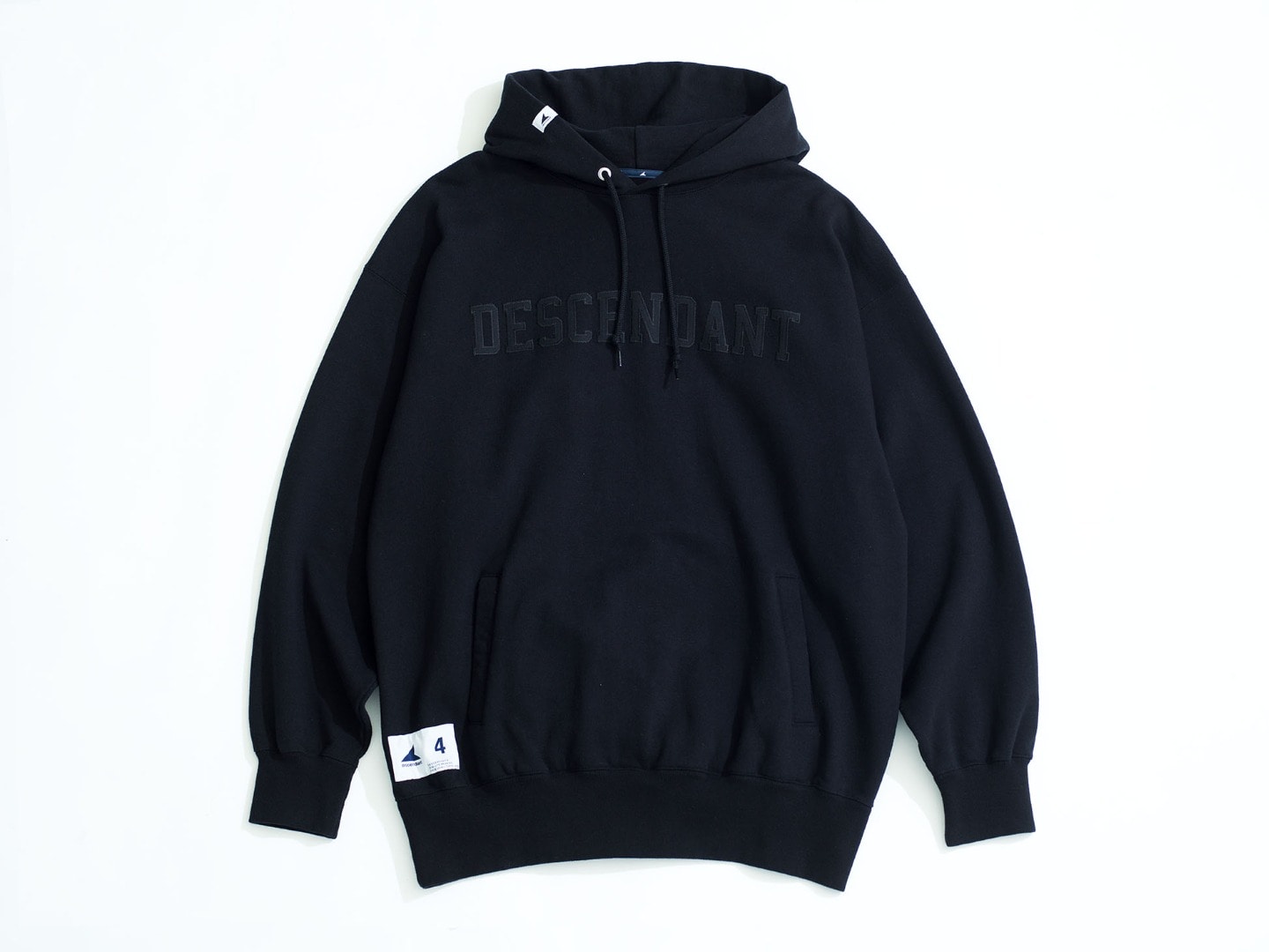 Ron Herman から WTAPS 西山徹 が手掛ける DESCENDANT の新作別注コレクションが登場