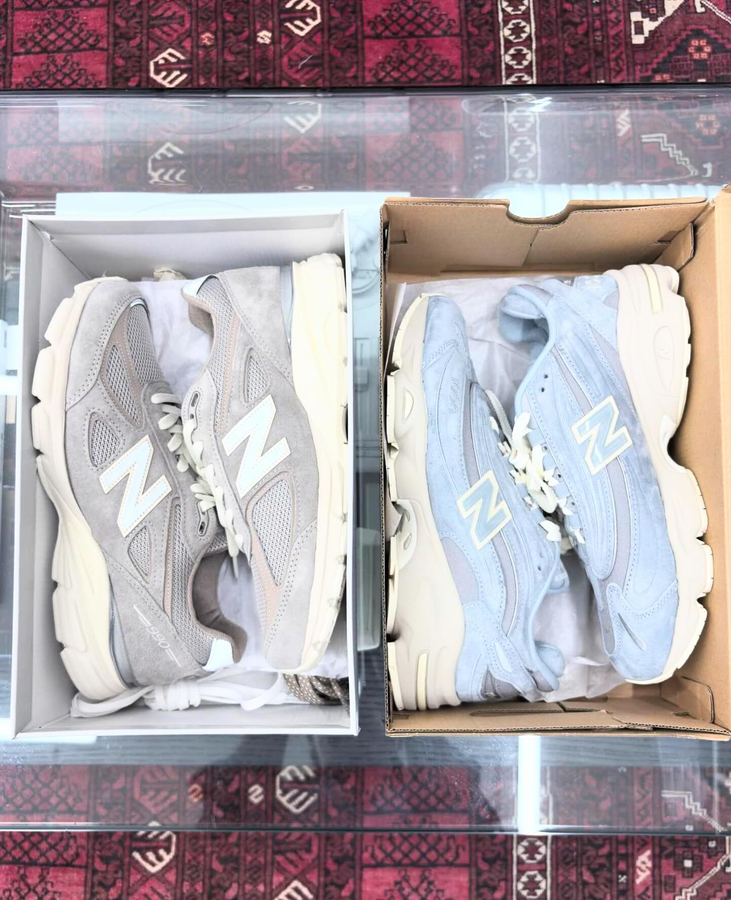 KITH × New Balance 990v4 & 1000 の国内販売価格が公開