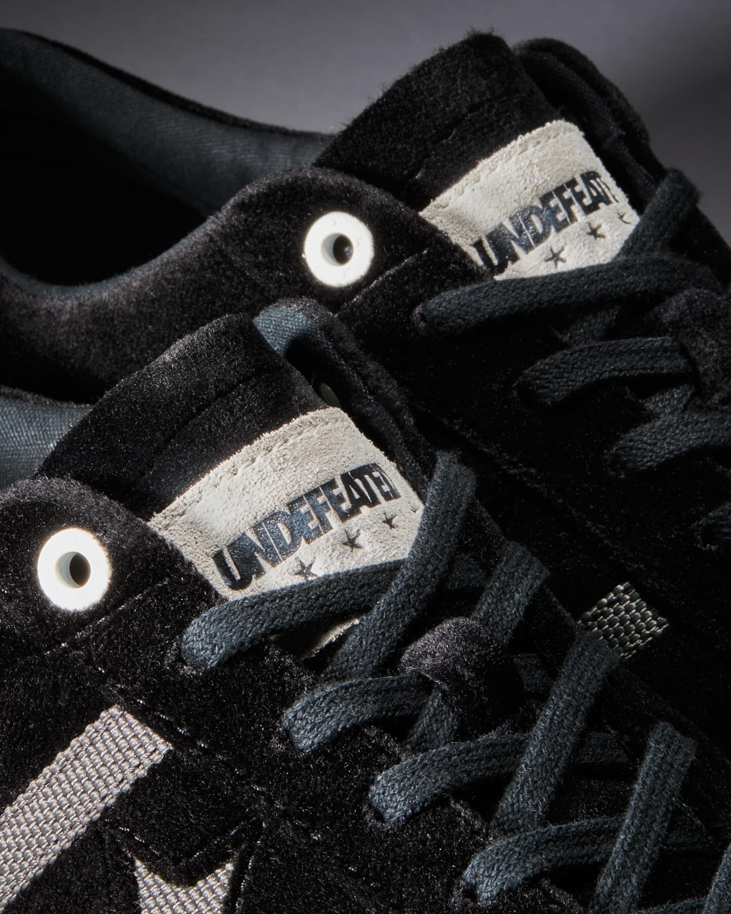 UNDEFEATED × CONVERSE ONE STAR ACADEMY PRO が発売