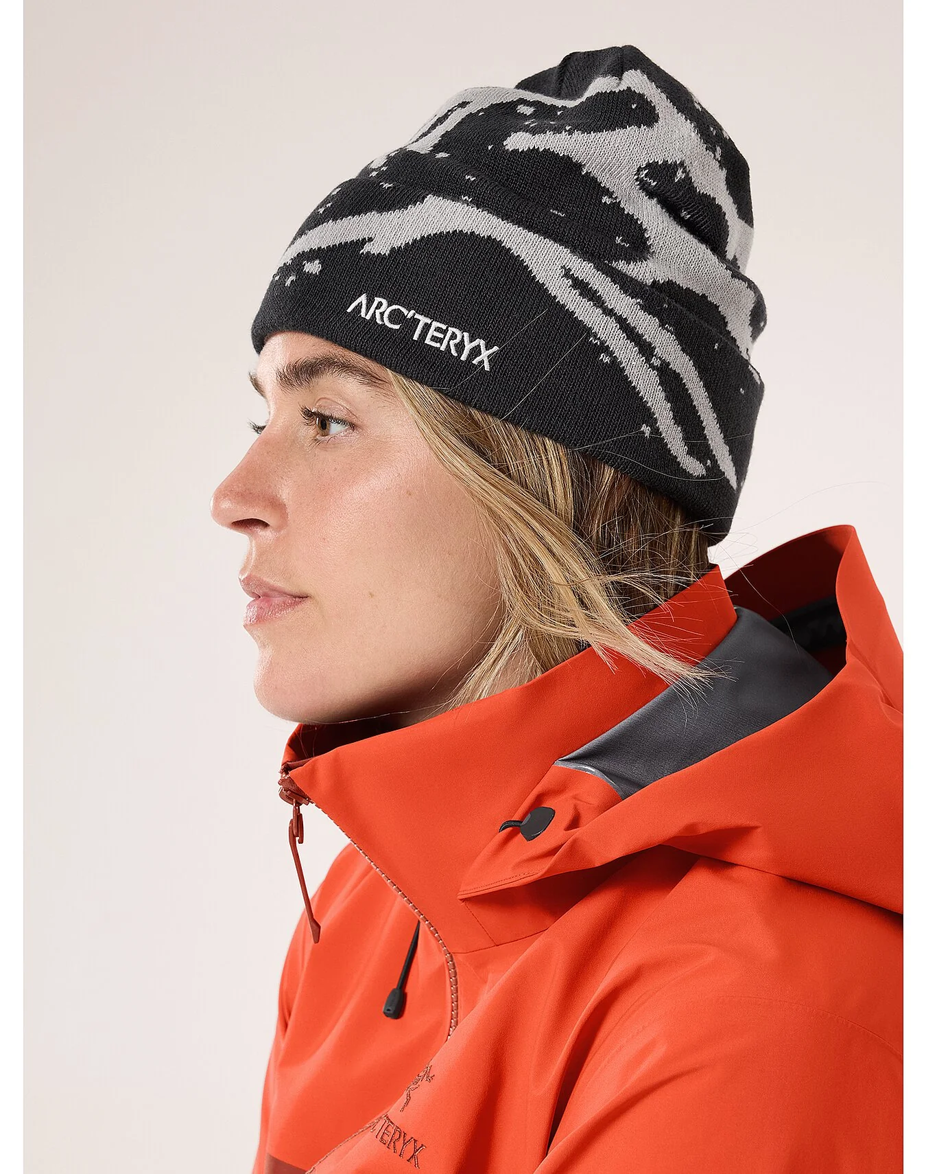 ARC’TERYX より新作ビーニー Grotto Toque が発売