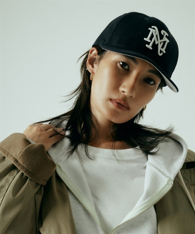 MAGIC NUMBER® × New era® の新作コラボキャップが発売