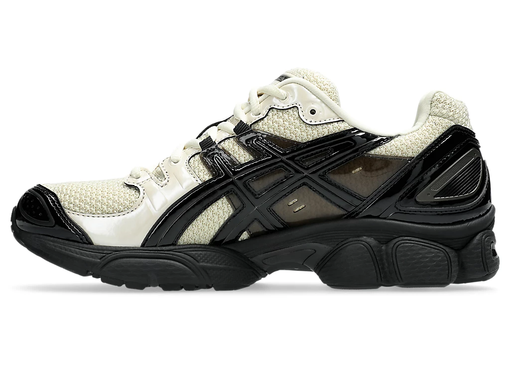 ASICS GEL-NIMBUS 9 “Vanilla/Black” が登場