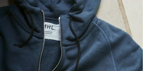 LOOPWHEELER × MHL. のコラボ10周年記念コレクションが登場