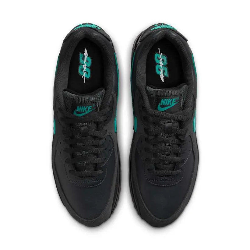 NIKE AIR MAX 90 “Black Tiffany” が公開