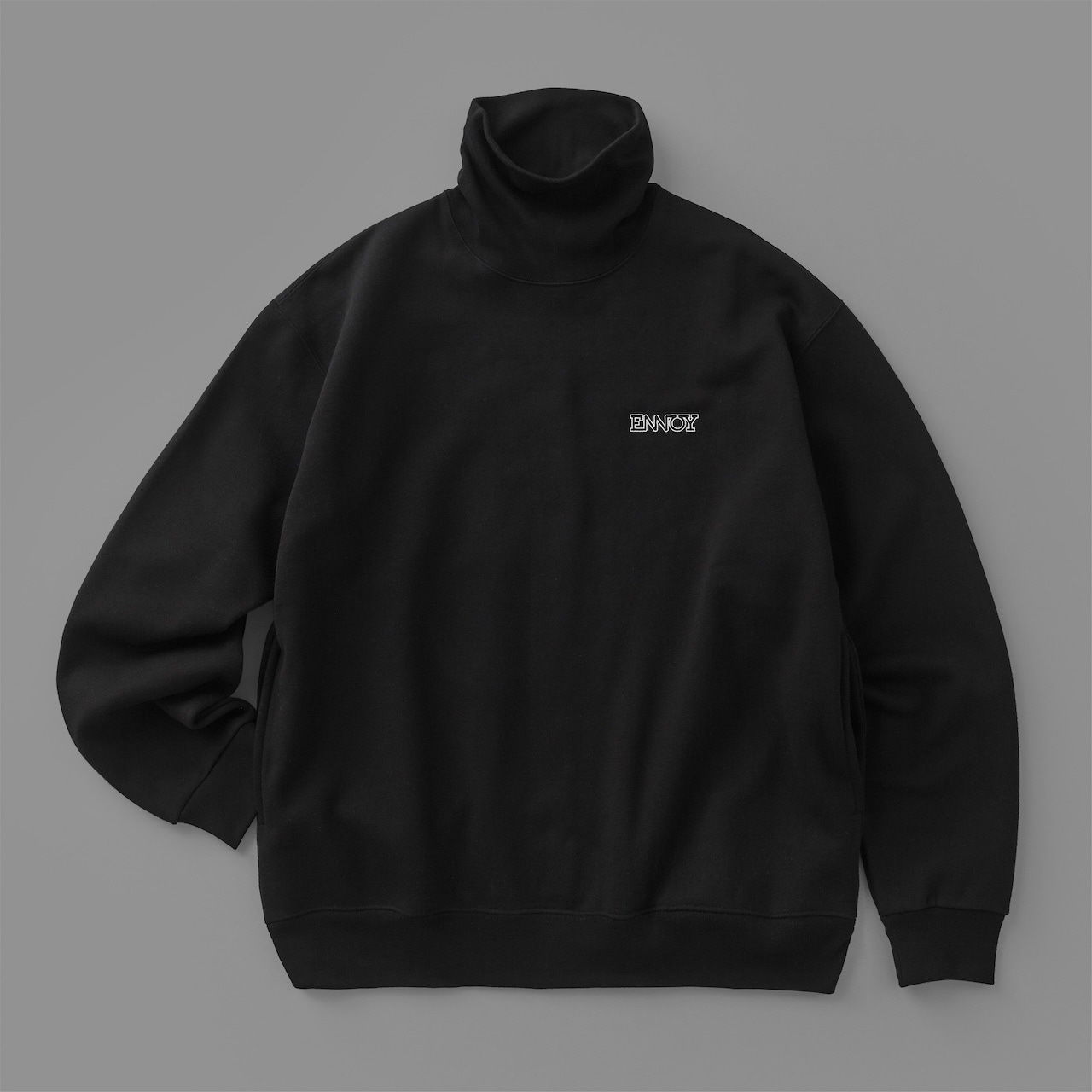 ENNOY スタイリスト私物 が ELECTRIC LOGO TURTLENECK SWEAT SET UP のWEB抽選を開始