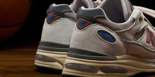 KITH × New Balance 991v2 "New York Knicks" が公開