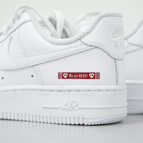 浦和レッズ × NIKE AIR FORCE 1 のWEB抽選が開催