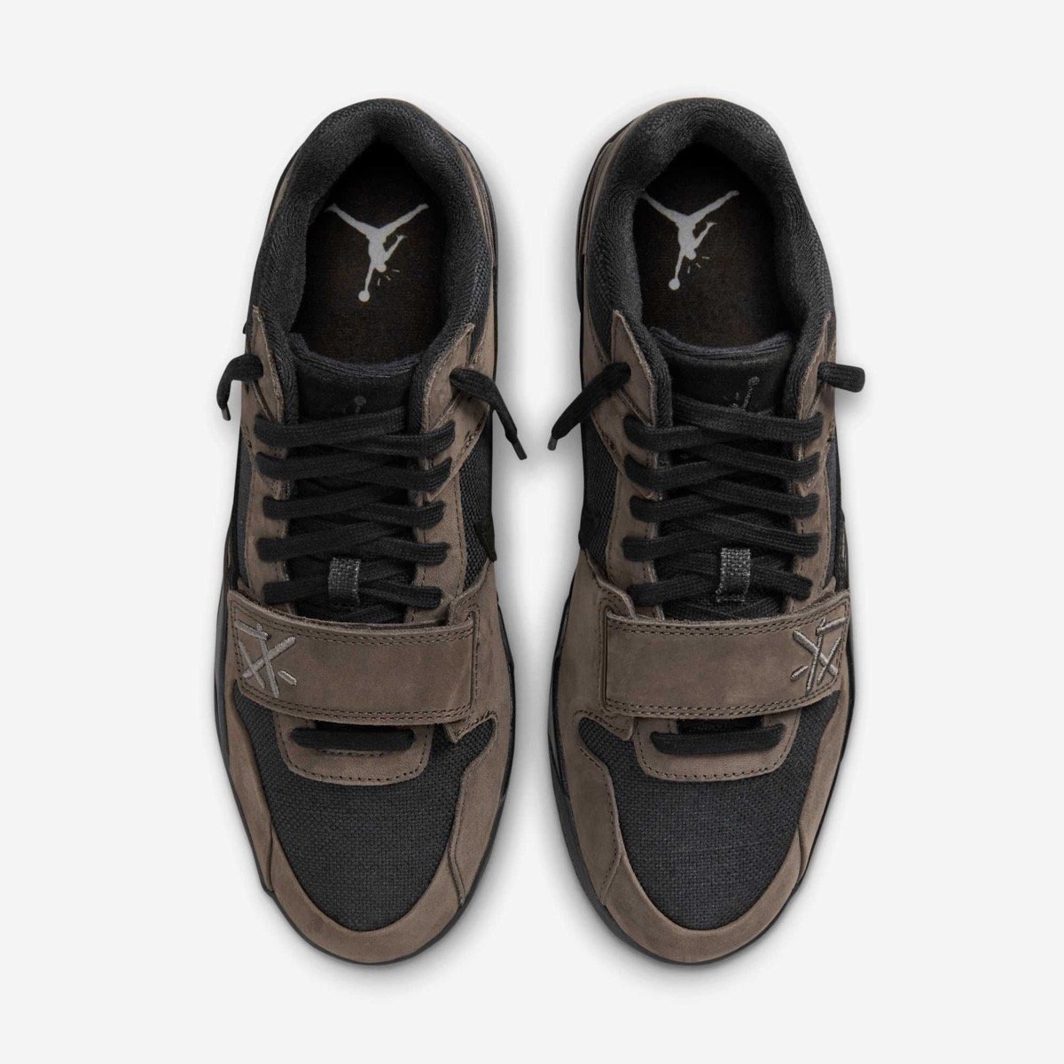 Travis Scott × JORDAN JUMPMAN JACK “Dark Mocha” がファミリーサイズで11月26日(火)発売予定