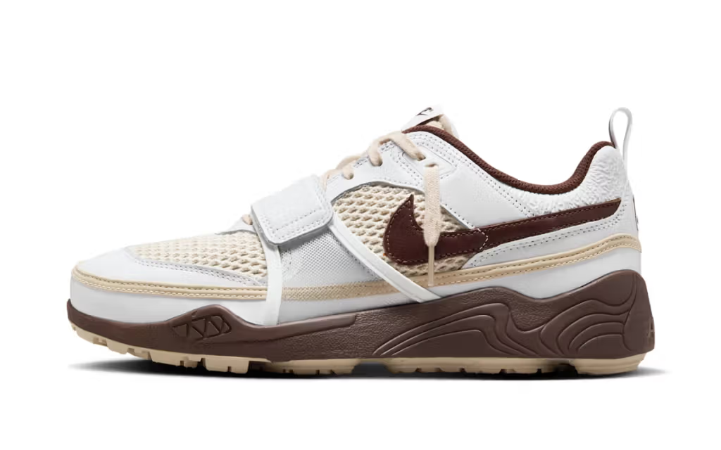 Travis Scott × NIKE ZOOM FIELD JAXX "Light Chocolate" のオフィシャル画像が公開