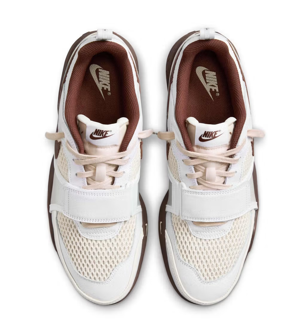 Travis Scott × NIKE ZOOM FIELD JAXX "Light Chocolate" のオフィシャル画像が公開