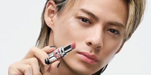 Number_i 平野紫耀 が纏う YSL BEAUTY 2024ホリデーコレクション