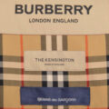 COMME des GARÇONS が Burberry のカスタマイズトレンチ第2弾を発売
