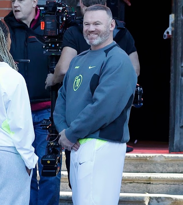 PALACE × NIKE による初コラボアイテムが公開