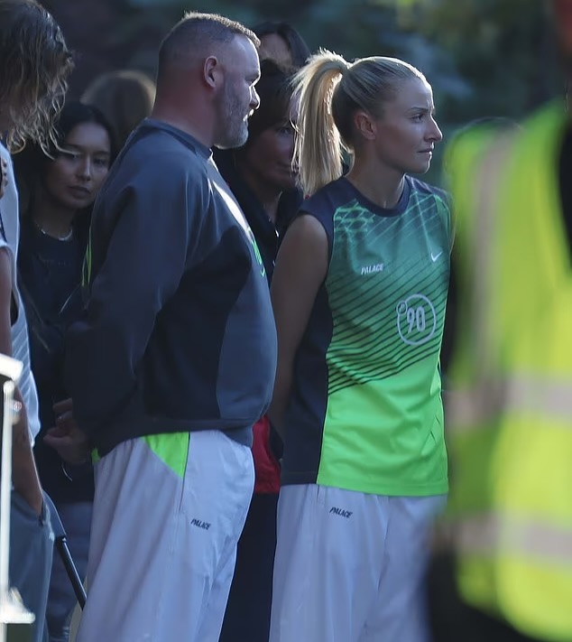 PALACE × NIKE による初コラボアイテムが公開