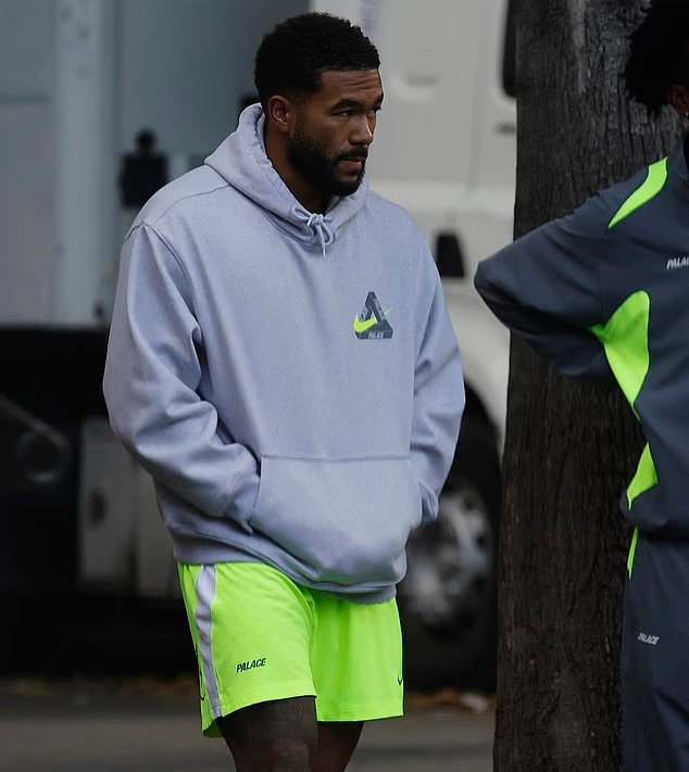 PALACE × NIKE による初コラボアイテムが公開